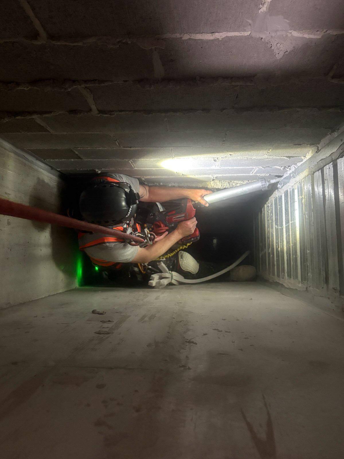 Confined space access and works Melbourne